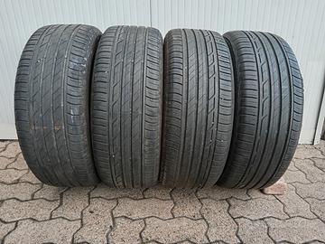 gomme estive usate 215/55-17 94V