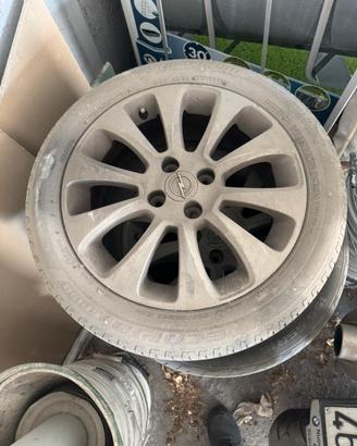 Cerchi più copertoni opel corsa