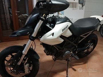 Ducati ipermotard