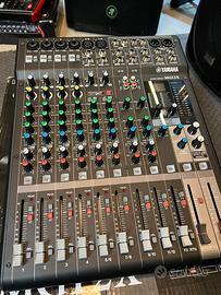 Yamaha mixer mg12cv come nuovo da esposizione gara