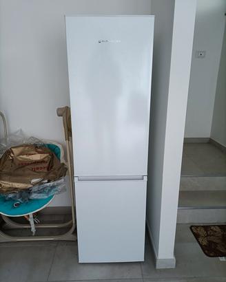 Pyramidea frigorifero combinato 180 litri