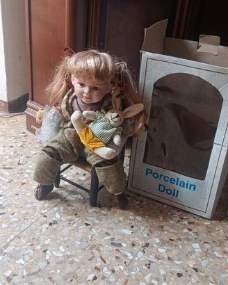 bambola in porcellana