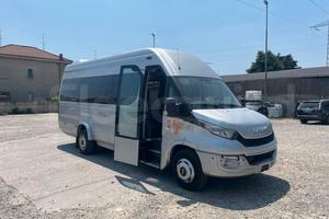 Iveco Daily (minibus)