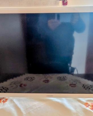 Samsung 32 pollici BIANCO Pari al Nuovo 