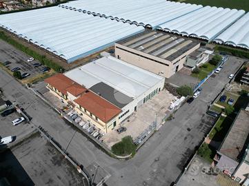 CAPANNONE A AZZANO MELLA