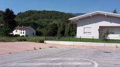 Terreno urbanizzato 918 mq