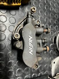 Pinza anteriore Honda