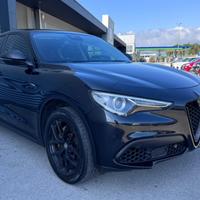 ALFA ROMEO Stelvio 2.0 Turbo 280 CV AT8 Q4 Super