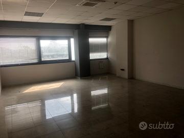 Loc.ufficio zona industriale