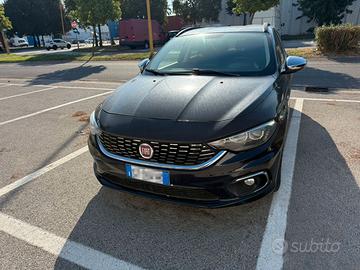 Fiat Tipo Mirror GPL – Perfetta
