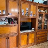 Mobili completi-soggiorno,cucina,cameretta ,divano