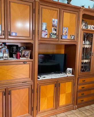 Mobili completi-soggiorno,cucina,cameretta ,divano