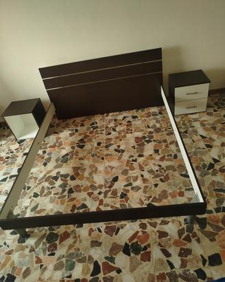 letto matrimoniale + comodini