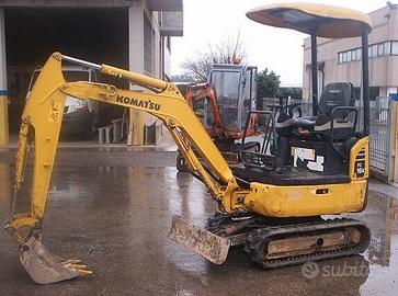 MiniEscavatore usato KOMATSU PC 16R