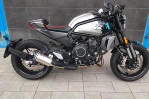 CFMOTO 700CL-X Sport