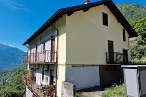 Loc. Cagnoletti a 6 km da Sondrio