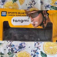 occhiali con camera e cuffie