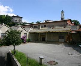 Capannone adatto a rimessaggio