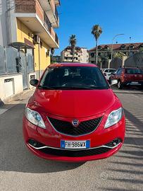 Lancia Ypsilon 1.2 69 CV 5 porte Gold ANNO 2017