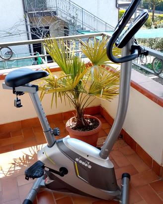 Cyclette Diadora Lotus pari al nuovo LCD 16 liv.