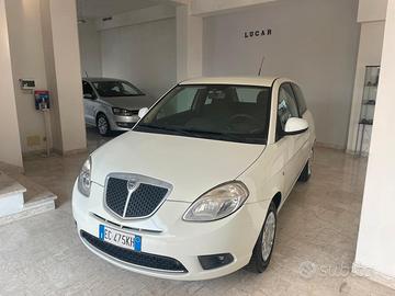 LANCIA YPSILON 1.2 60 CV "TENUTA BENISSIMO"
