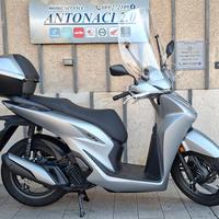 Honda SH 125 my26 - Matte Lucent Silver Metallic -