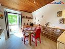 casa-indipendente-fra-le-mure-castellane