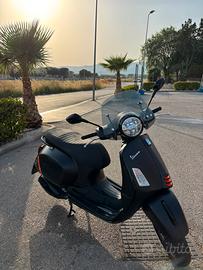 Vespa 300 GTS