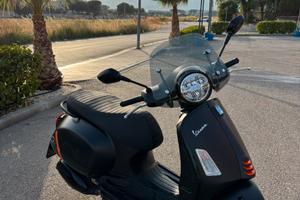 Vespa 300 GTS