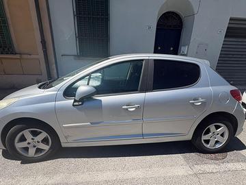Peugeot 207 1.4 VTi 95CV 5porte XS