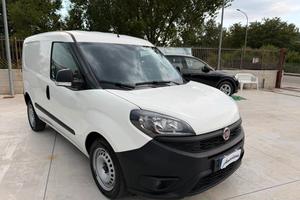 Fiat Doblò 1.6 MJT 120CV Cargo 3 POSTI (CARPLAY)