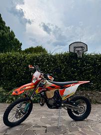 KTM 125