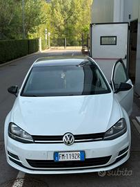 Golf  7 2.0 150cv