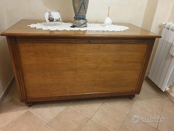 mobile in legno 