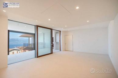 Appartamento di 117 m² con 3 locali e box auto a T
