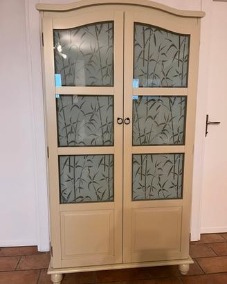 Credenza