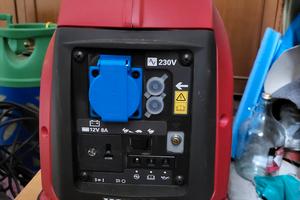 Generatore di corrente + Catena da neve.