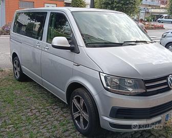 VW Caravelle