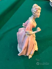 Dama Settecentesca con merletto di Dresda

