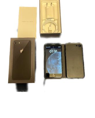 Apple IPhone 8  64gb