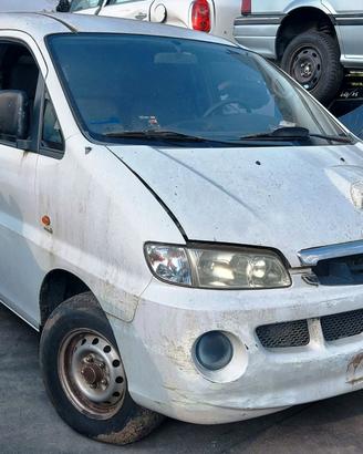Ricambi autocarro Hyundai H1 del 2003