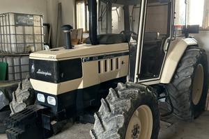 Lamborghini 674 70cv