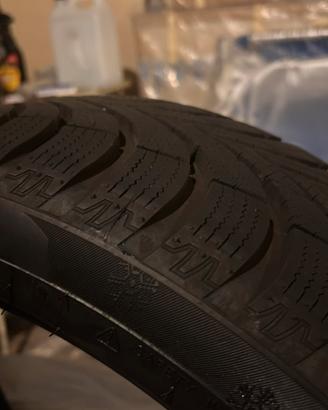 Maxxis premitra snow wp6 215 45r18