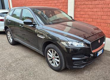 Jaguar F-Pace 2.0d 180 CV PRESTIGE