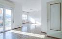 ampio-trilocale-con-terrazzo