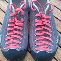 Scarpe sportive marca 'La Scarpa' tg 39.5