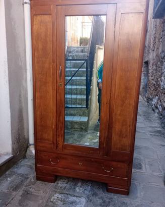Armadio antico
