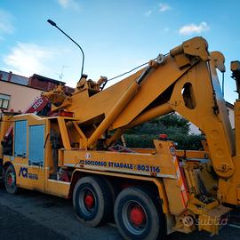 Autogru soccorso stradale