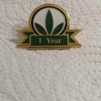 Spilletta pins Herbalife