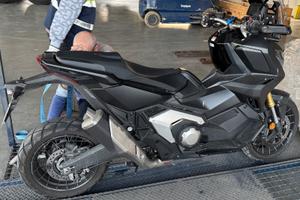Honda X-ADV 750 - 2024